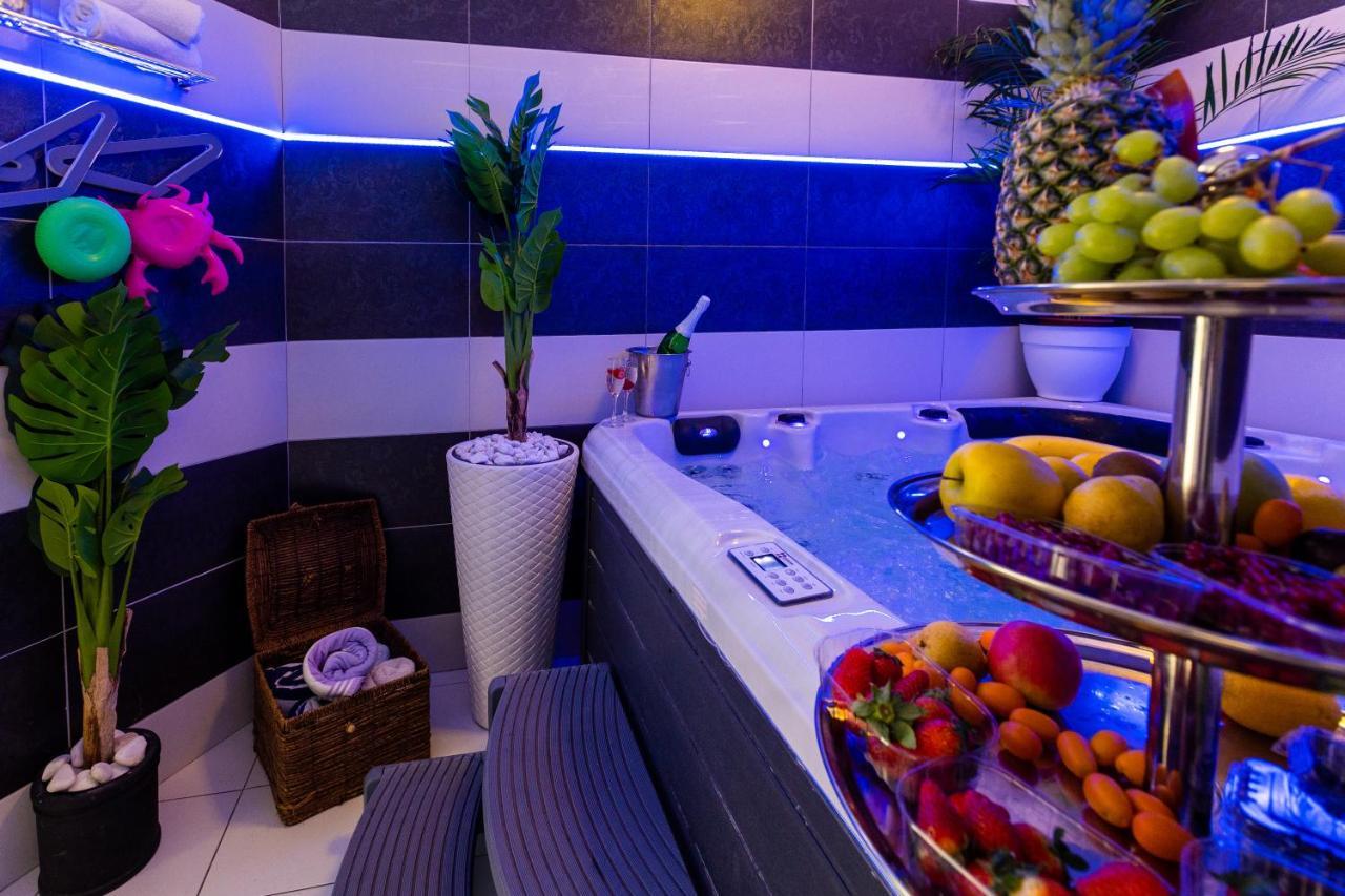 Apartment By The Way Hot Tub And Free Parking Дубровник Экстерьер фото